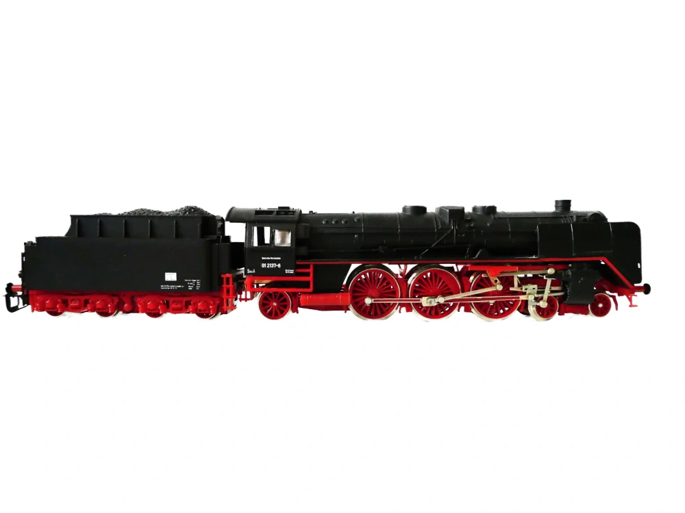 TT TILLIG 02124 Parní lokomotiva BR 01 2137-6 DR OSVĚTLENÁ - PĚKNÝ STAV v originální krabičce s průvodním listem (vělmi málo používaná) - včetně originálních doplňků v krabičce