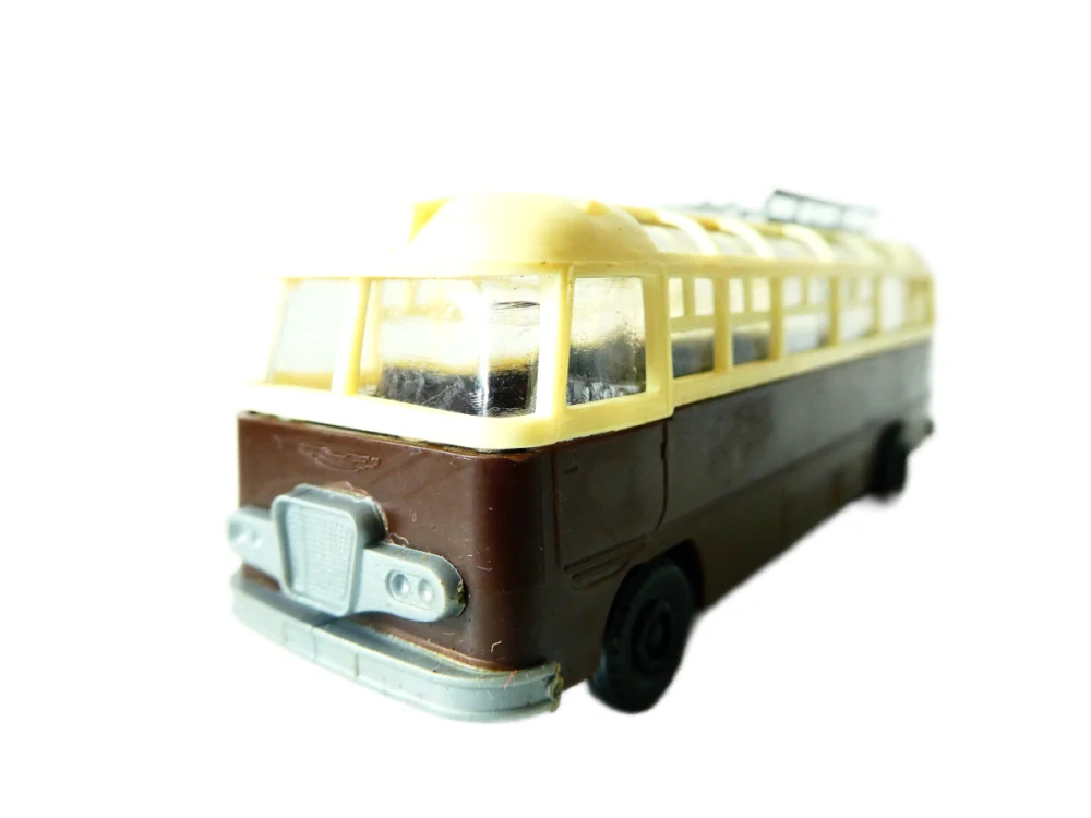 H0 VEB Berlinplast - Autobus Ikarus 31 v orig. krabičce TOP STAV