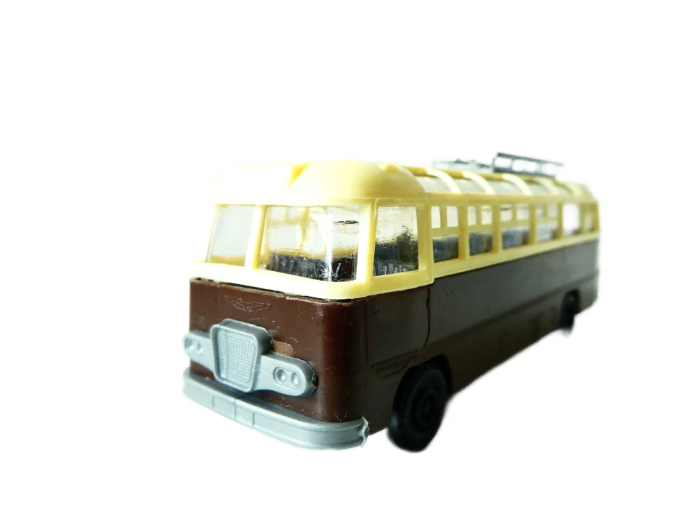 H0 VEB Berlinplast - Autobus Ikarus 31 v orig. krabičce TOP STAV