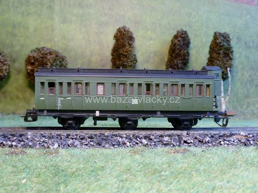 TT Osobní vůz DR 3-osý s budkou