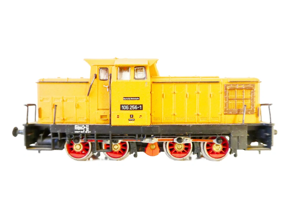 H0 PIKO Dieselová lokomotiva BR 106 256-1 DR 