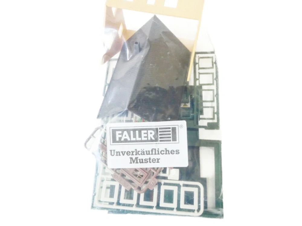 H0 FALLER 213 858 STAVEBNICE Rodinný dům NOVÁ