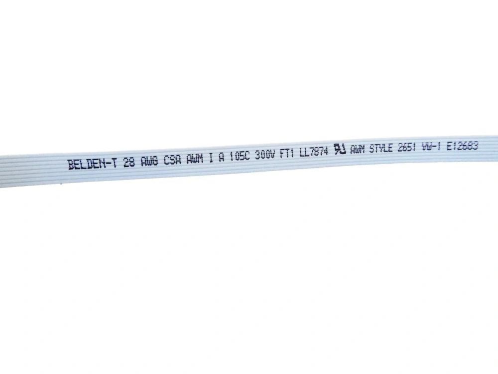 Plochý páskový kabel BELDEN-T (28 AWG, 300V, 105°C) cca 5 m