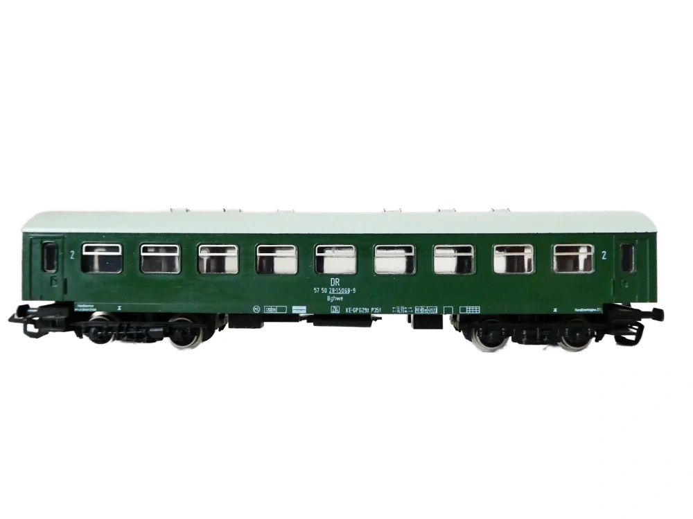 TT ZEUKE/BTTB Osobní vůz 57 50 28-15068-9 Bghwe DR - kratší verze PĚKNÝ STAV