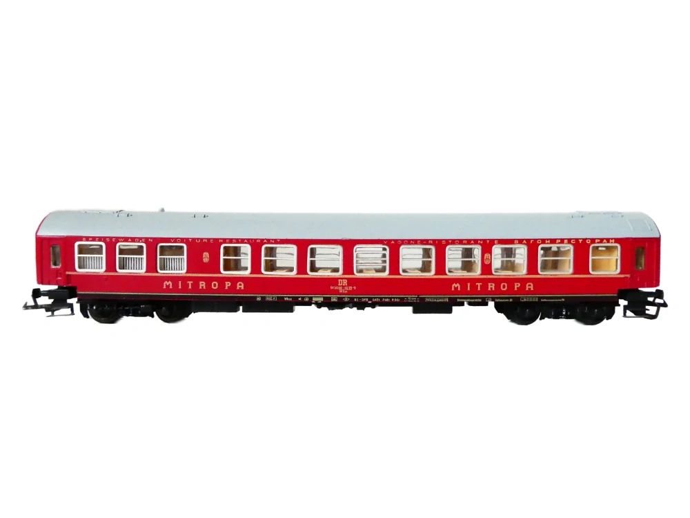 TT ZEUKE Jídelní vůz 51 50 88-40 111-9 WRm MITROPA TOP STAV (závlačka na spřáhlo přiložena)