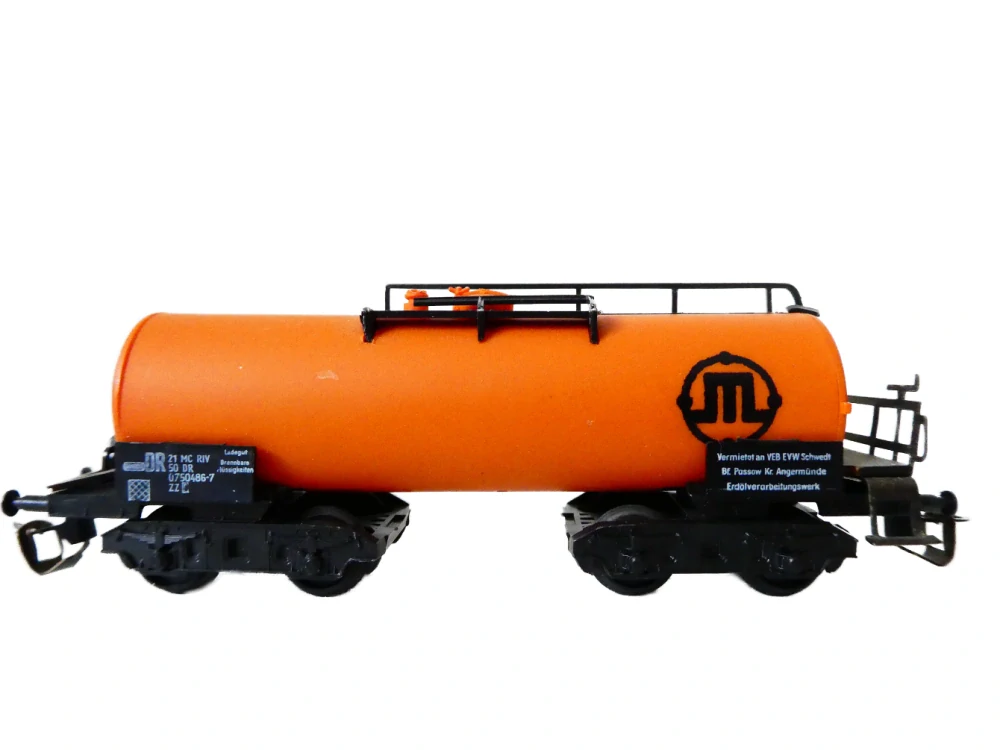 TT BTTB Cisternový vůz 21 50 0750486-7 EKS DR