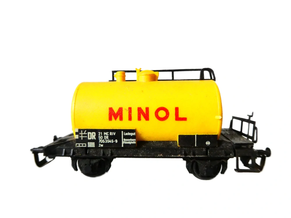 TT BTTB Cisternový vůz MINOL DR