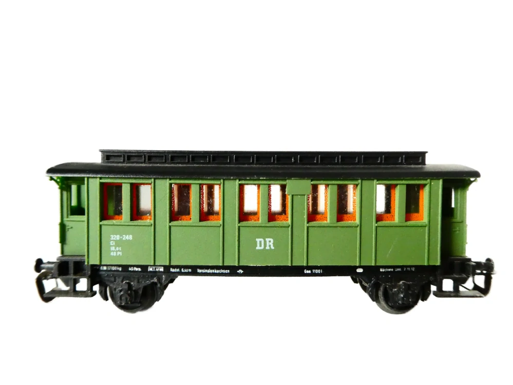 TT BTTB  Osobní vůz 320-248 DR 