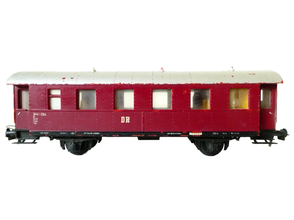 H0 Prefo Osobní vůz 344-224 červený DR