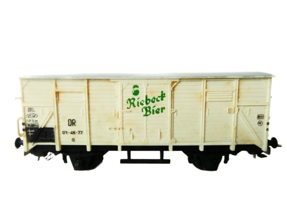 H0 PIKO Chladírenský pivovarský vůz 03-48-77 Riebeck Bier DR