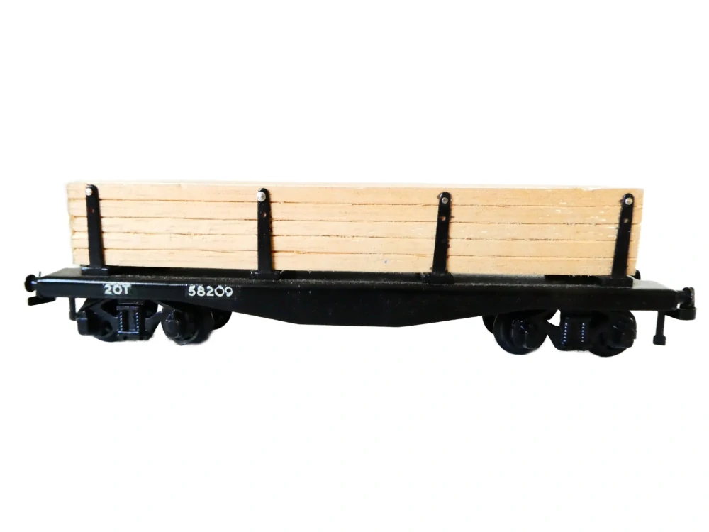 H0 TRIX TTR Plošinový vůz 2OT 58209 s nákladem dřevěných trámů PĚKNÝ STAV