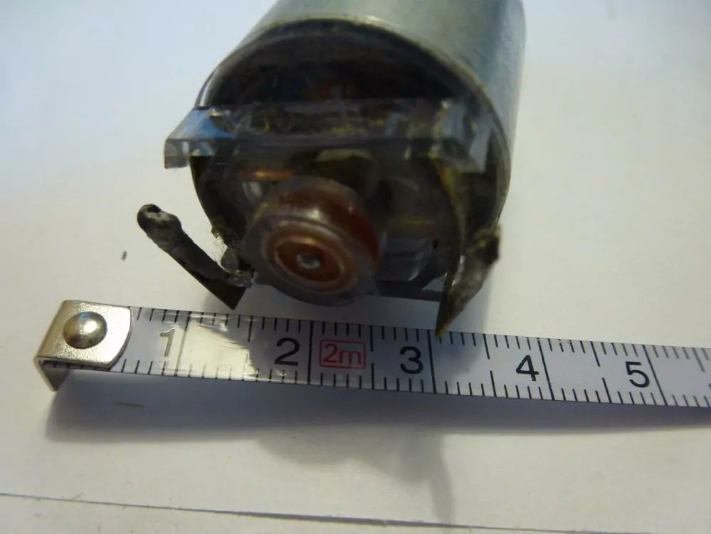 H0 - Motor do lokomotivy