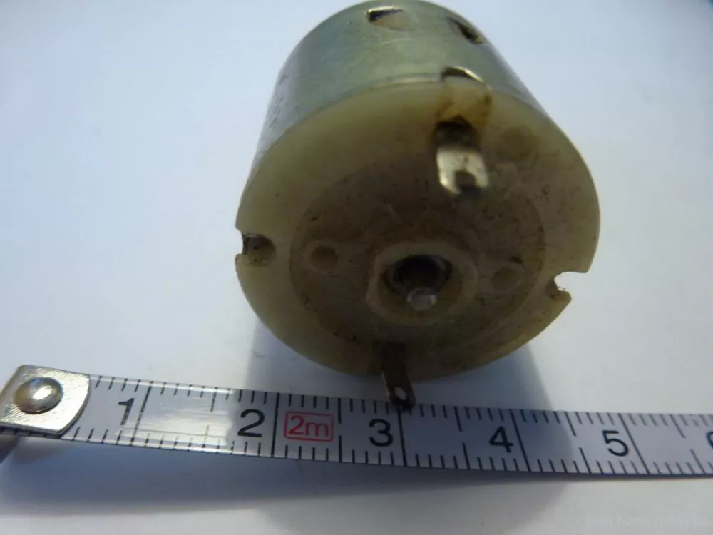 H0 - Motor do lokomotivy