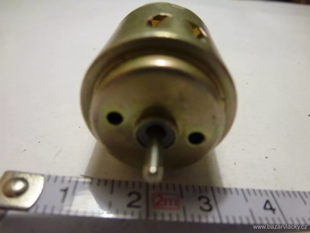 H0 - Motor do lokomotivy