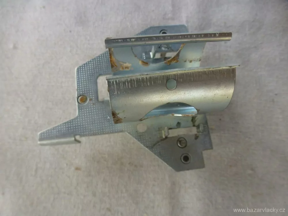 Držák na kabely 1 ks