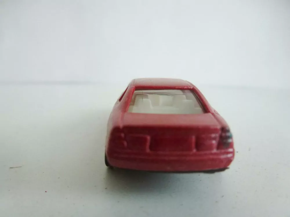 H0 Osobní automobil New-Ray