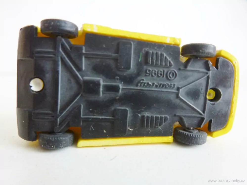 H0 Osobní automobil New-Ray