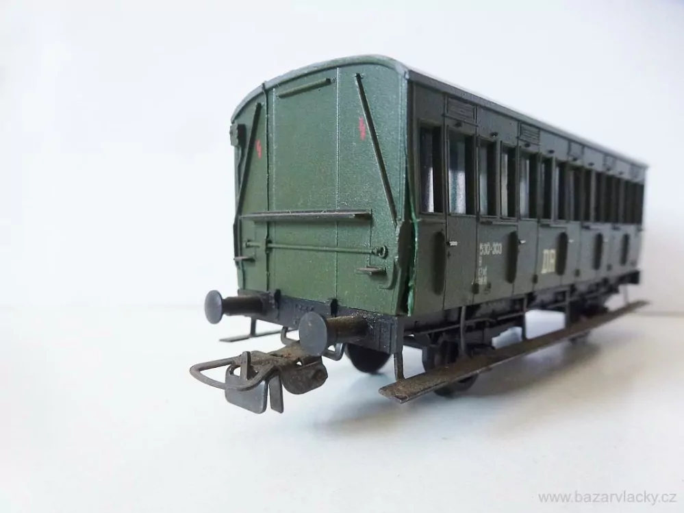 H0 PIKO Osobní vůz DR 530-303