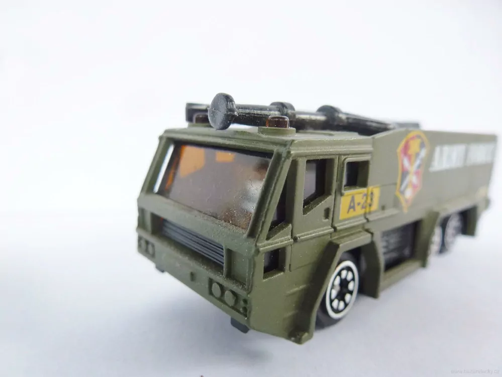 Vojenské vozidlo ARMY FORCE 7,5 x 2,5 x 2,5 cm