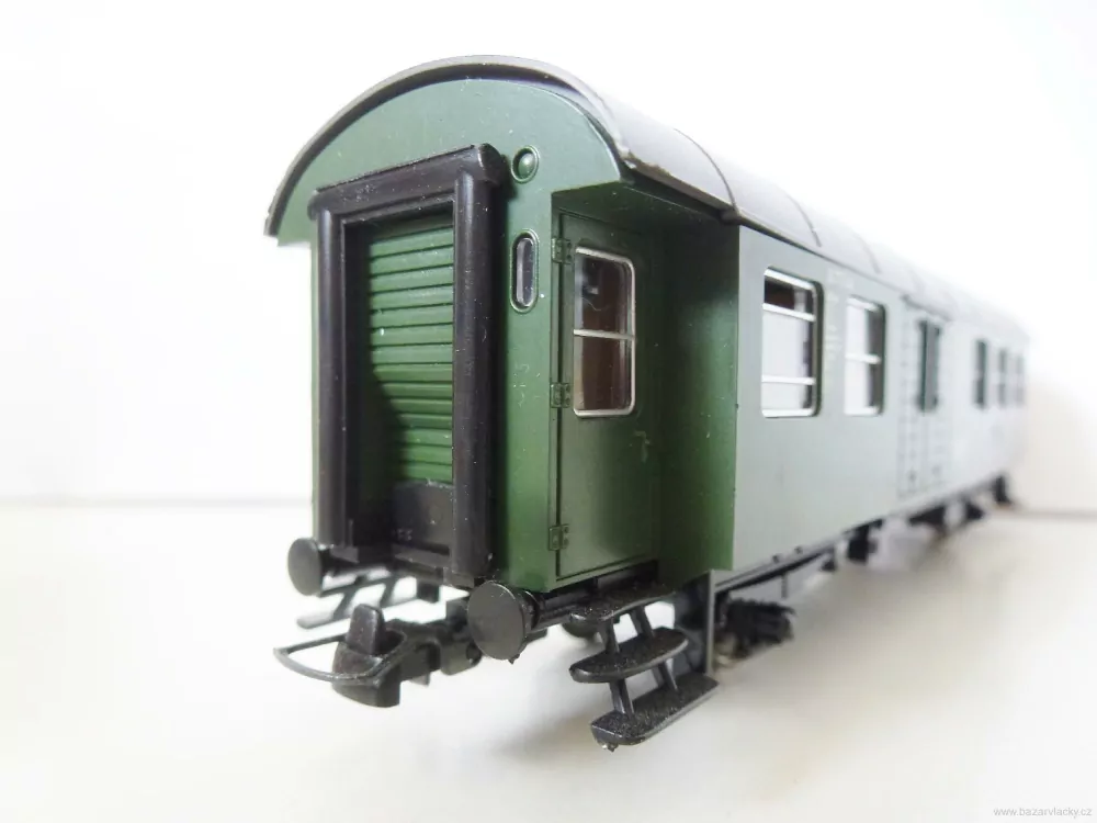 H0 ROCO Osobní vůz 2. tř. DB