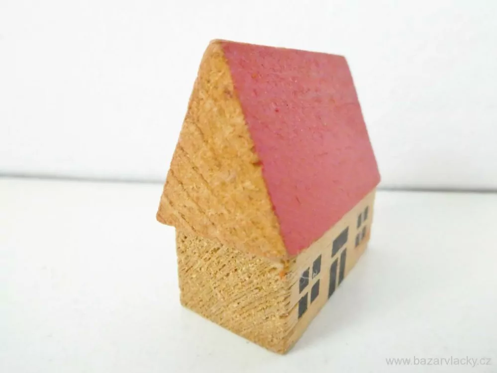 N Dřevěný rodinný domek