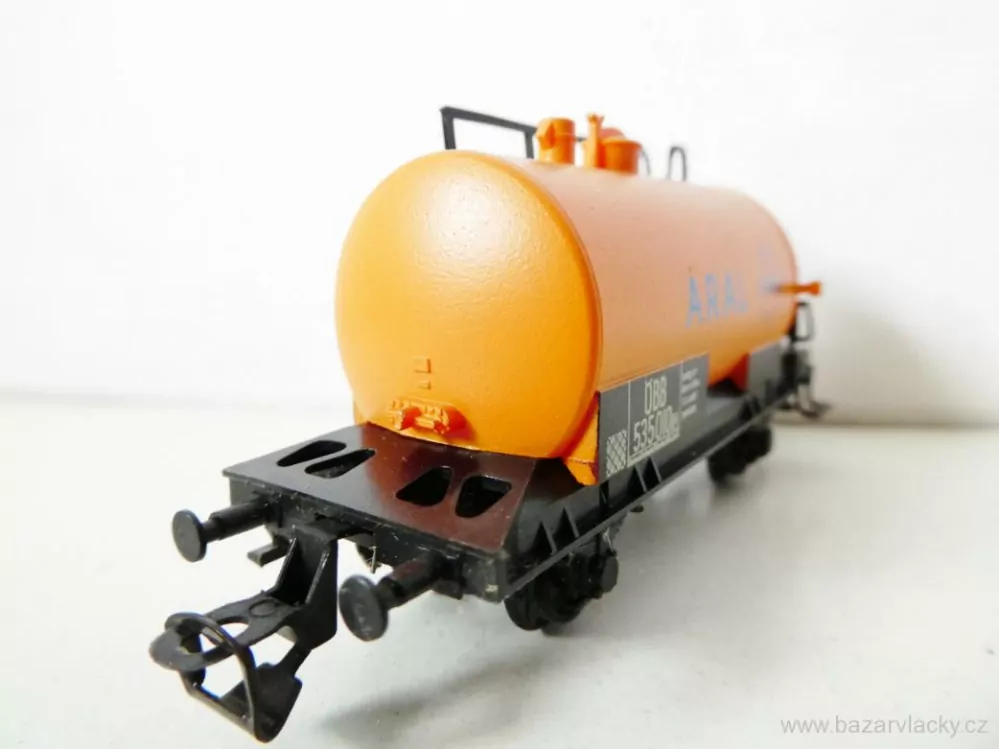 TT BTTB Cisternový vůz ARAL ÖBB TOP STAV NEPOUŽITÝ V KRABIČCE
