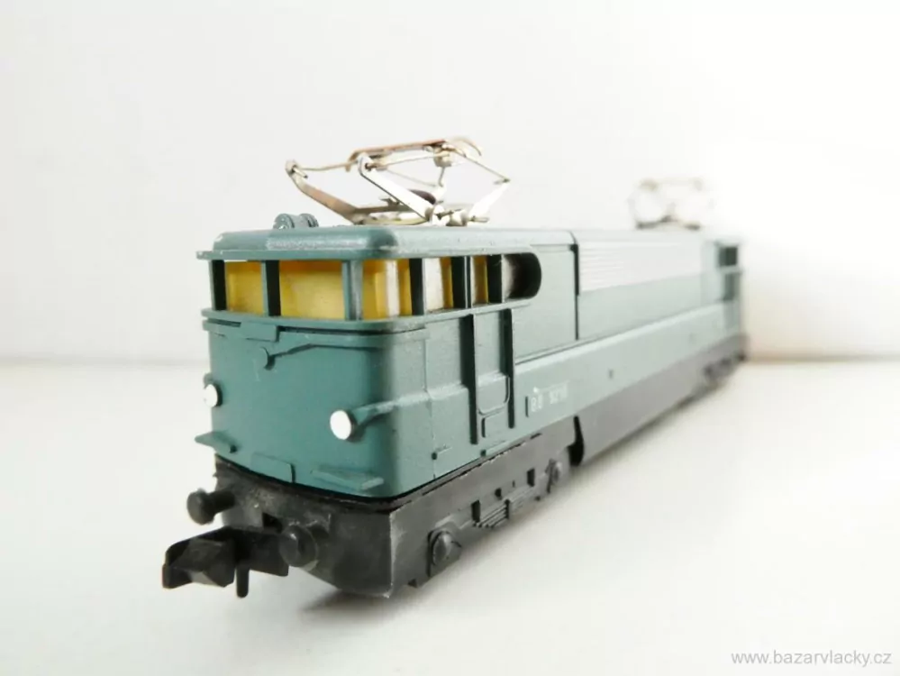 N PIKO Elektrická lokomotiva BB 9210 SNCF PĚKNÝ STAV