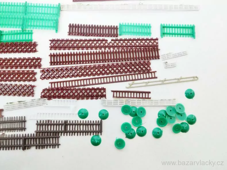 H0/TT MIX SET cca 30 ks Ploty a žebříky