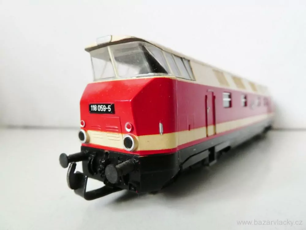 H0 GÜTZOLD Dieselová lokomotiva BR 118 059-5 DR PĚKNÝ STAV
