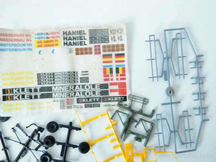 H0 Kibri Náhradní díly na automobily a obtisky Kibri Haft.-Et. 382