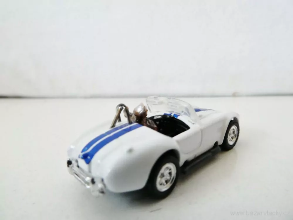 H0 Osobní automobil cabrio s řidičem PĚKNÝ STAV