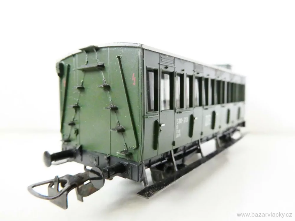 H0 PIKO Osobní vůz DR 530-213 s budkou brzdaře PĚKNÝ STAV