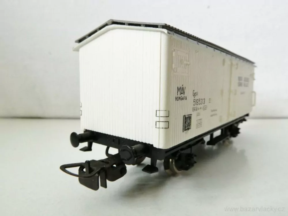 H0 PIKO Nákladní chladírenský vůz MAV PĚKNÝ STAV