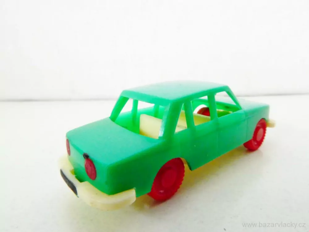 H0 Osobní automobil Wartburg 353 TOP STAV