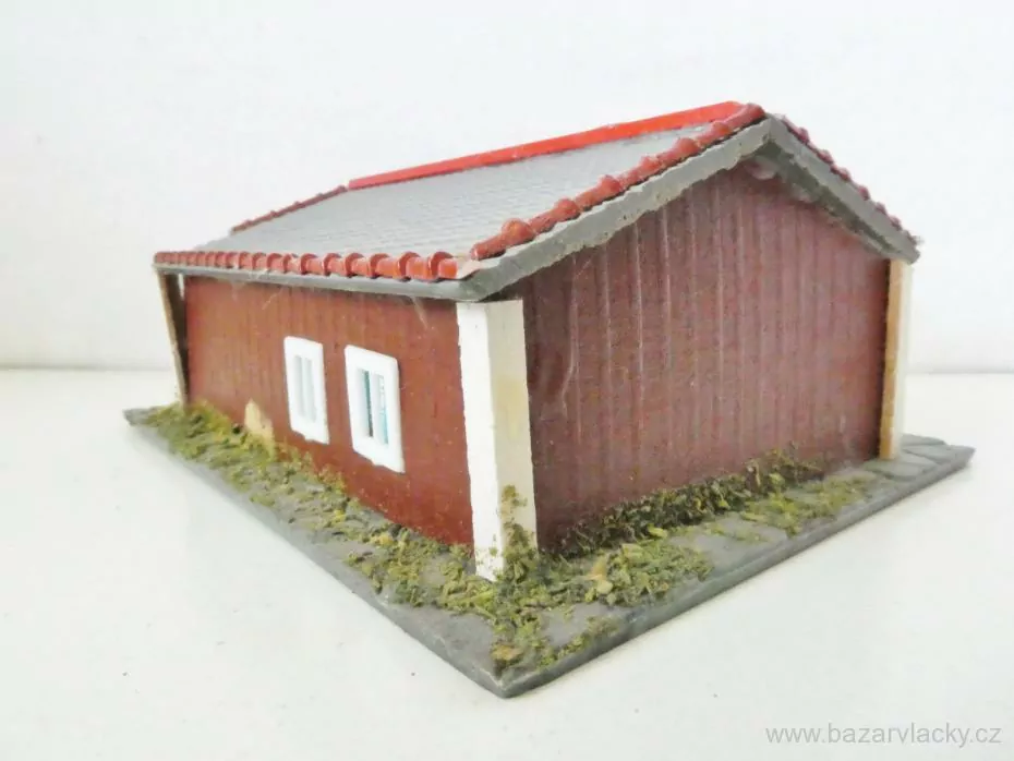 TT Rodinný bungalow s terasou