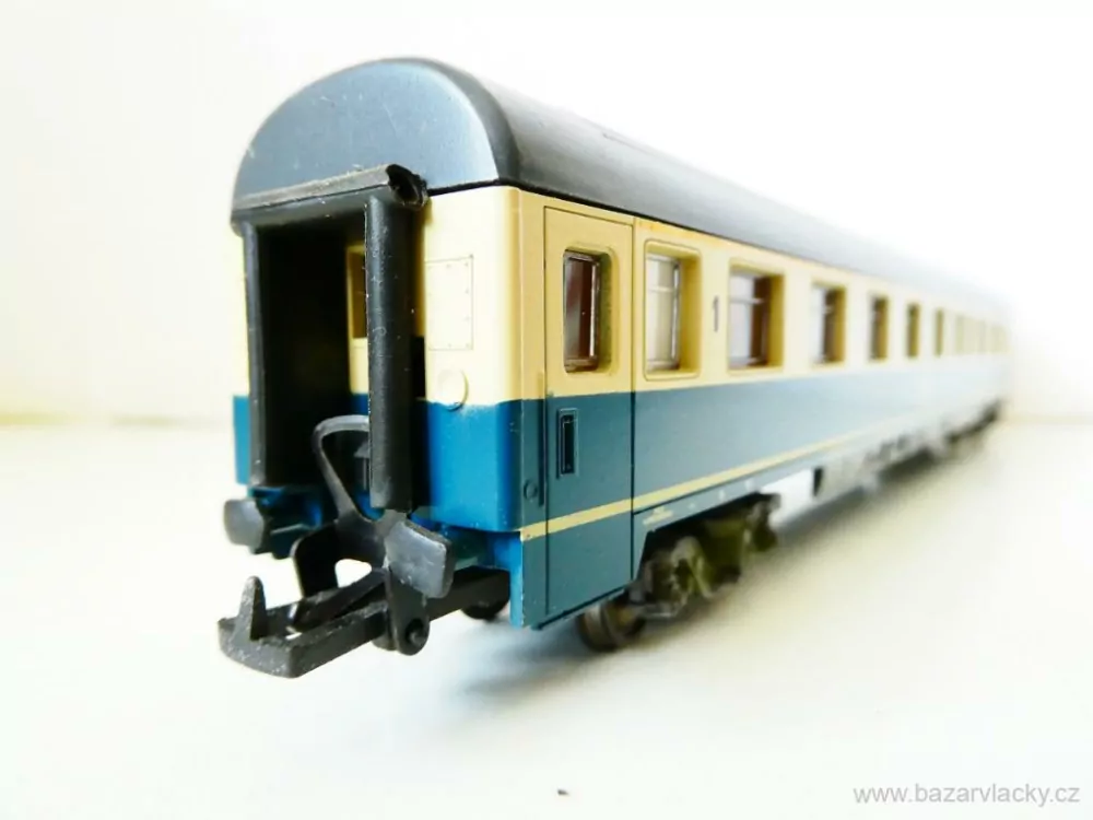 H0 LIMA 309330 - Osobní vůz 1. třídy 61-80-19 90-588 3 DB PĚKNÝ STAV