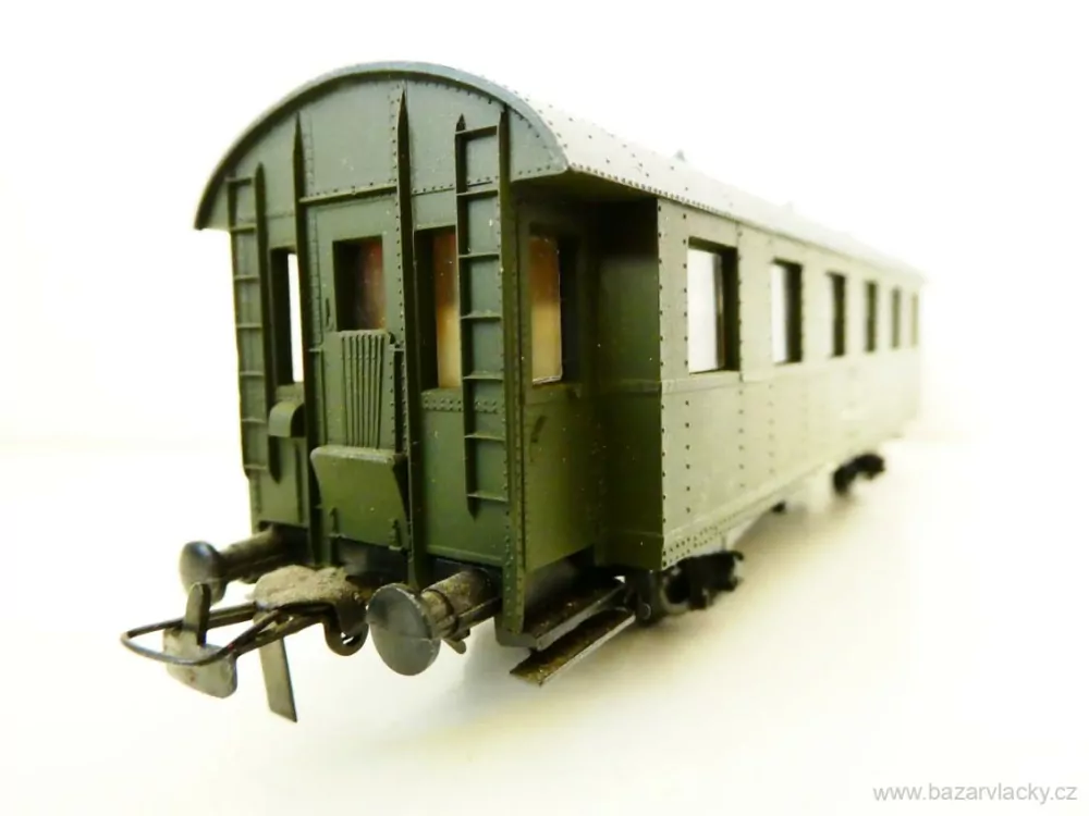 H0 Prefo/SCHICHT Osobní vůz 50 50 24 DR PĚKNÝ STAV