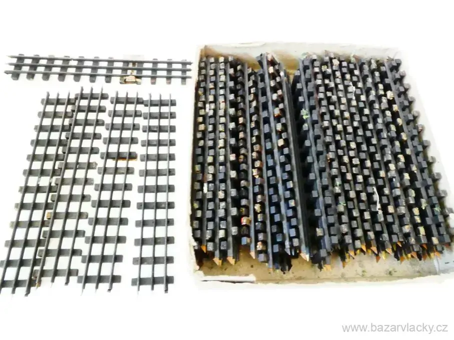 H0 SET Kolej přímá 175 mm starší výroby s dřevěnými pražci v krabičce 41 ks