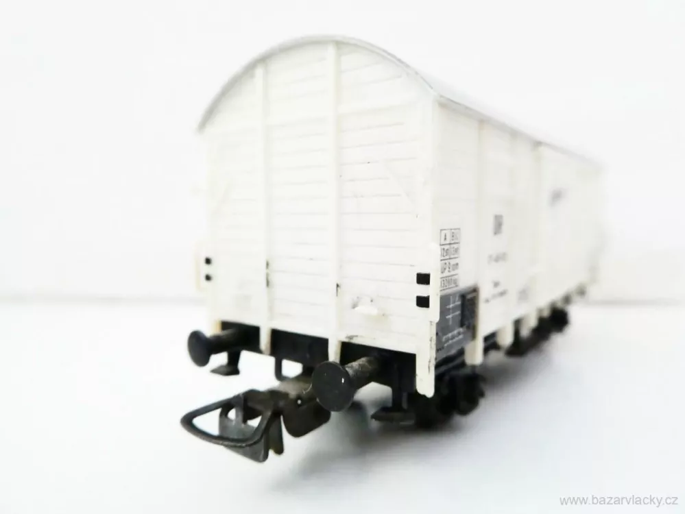 H0 PIKO Nákladní chladírenský vůz Kühlwagen 17-40-32 DR TOP STAV
