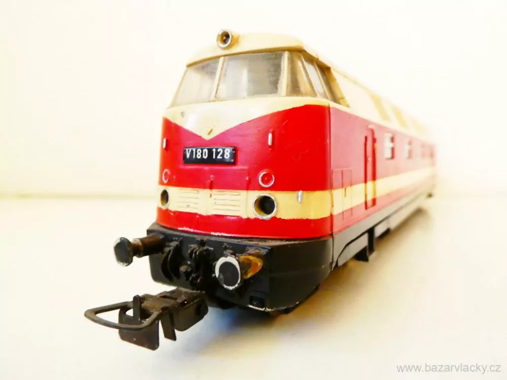 H0 GÜTZOLD Dieselová lokomotiva BR 180 128 DR PĚKNÝ STAV