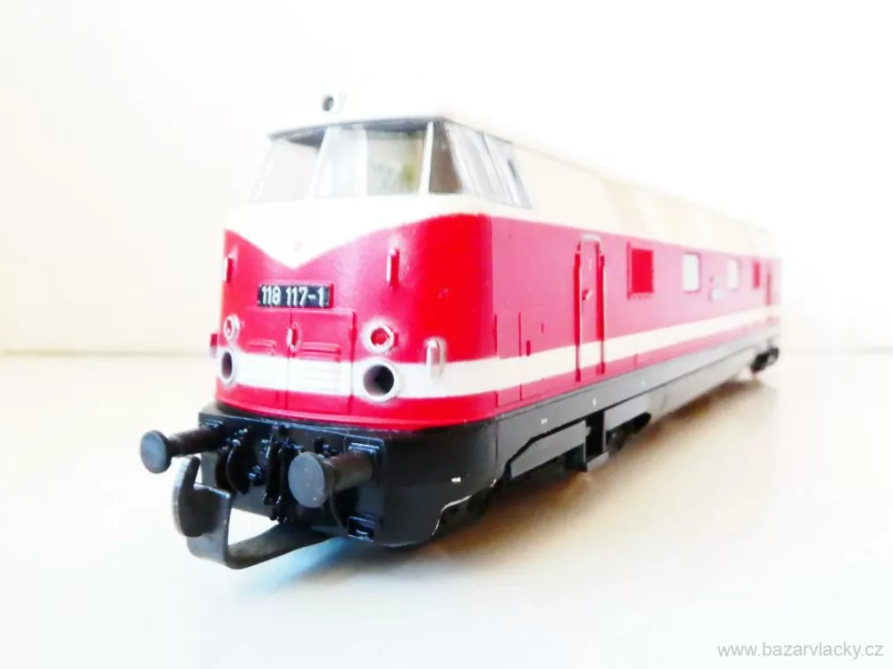 H0 GÜTZOLD Dieselová lokomotiva BR 118 117-1 DR TOP STAV NEPOUŽITÁ