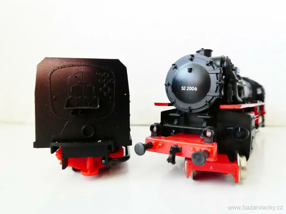 H0 PIKO Parní lokomotiva BR 52 2006 DR PĚKNÝ STAV