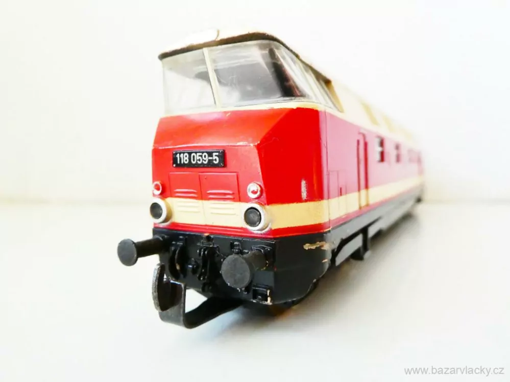 H0 GÜTZOLD Dieselová lokomotiva BR 118 059-5 DR PĚKNÝ STAV