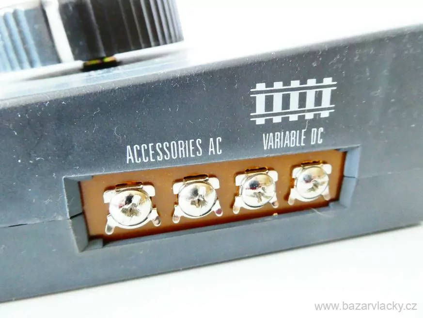 BACHMANN Nr. 44-6681 Regulační transformátor ( trafo ) + cestovní adaptér