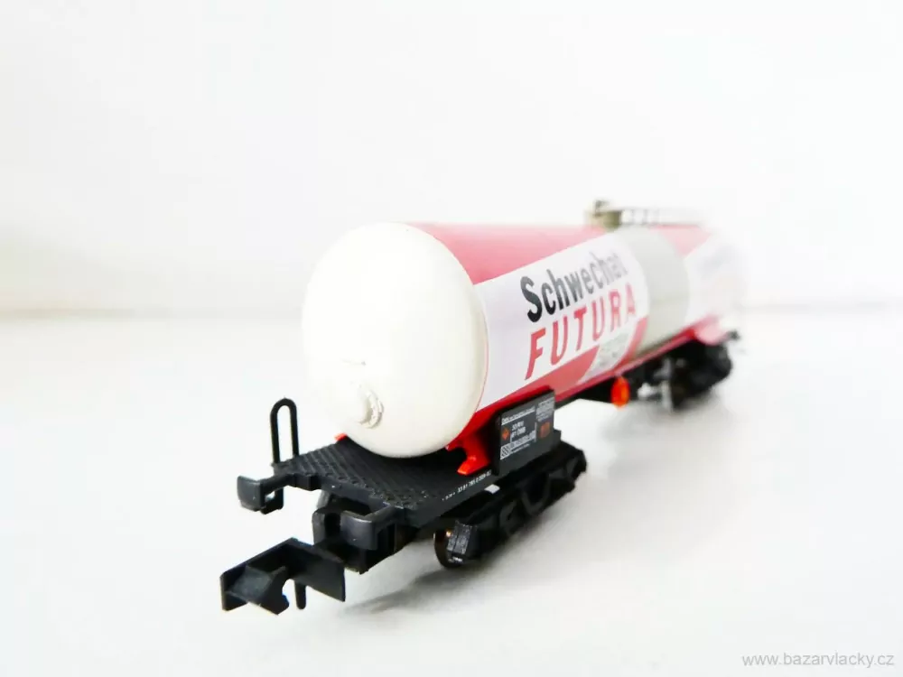 N ARNOLD 4385 Cisternový vůz Schwechat FUTURA 33 81 785 0 009-0 [P] ÖBB TOP STAV NEPOUŽITÝ v krabičce