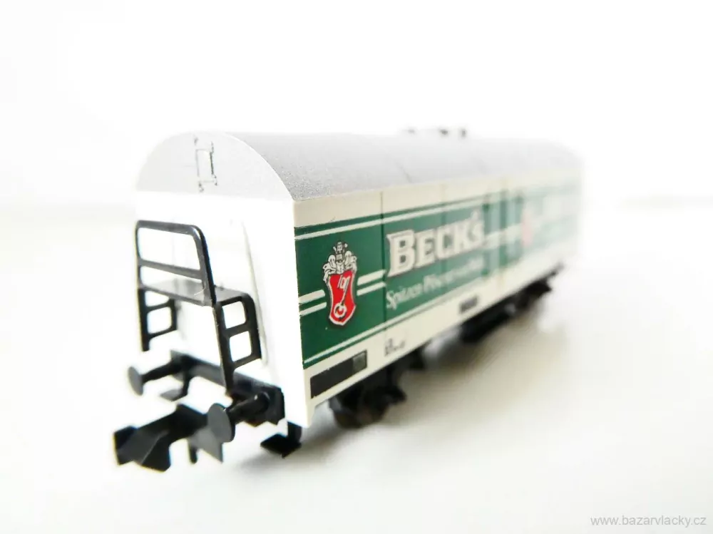 N FLEISCHMANN 8325 K Chladírenský vůz PIVO Beck Spitzen Pilsener von Welt 21 04 816 2 800-0 [P] DB TOP STAV NEPOUŽITÝ v krabičce 