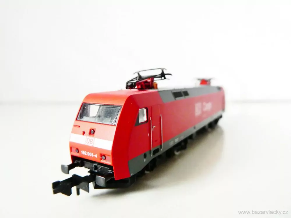 N ARNOLD 2499 Elektrická lokomotiva BR 152 Cargo 152 001-4 DB OSVĚTLENÁ TOP STAV NEPOUŽÍVANÁ