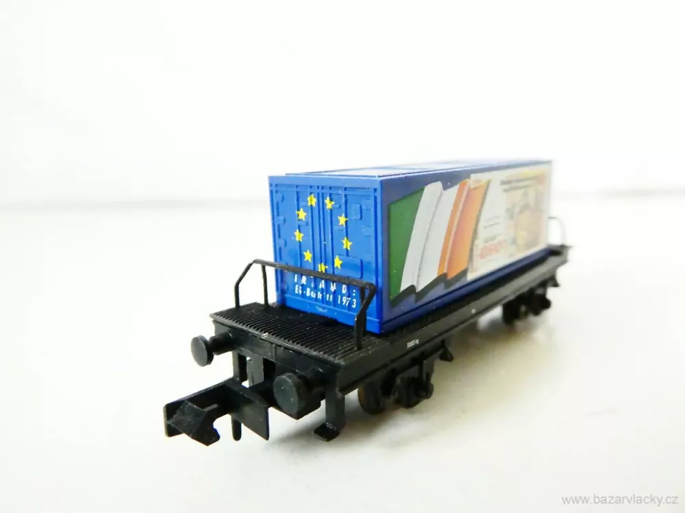 N ARNOLD 4500-08 Nákladní kontejnerový vůz s kontejnerem s irskou vlajkou a bankovkou TOP STAV NEPOUŽITÝ