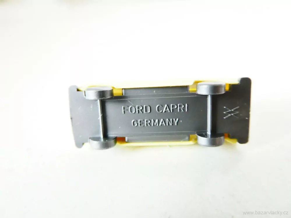 N Osobní automobil FORD Capri TOP STAV