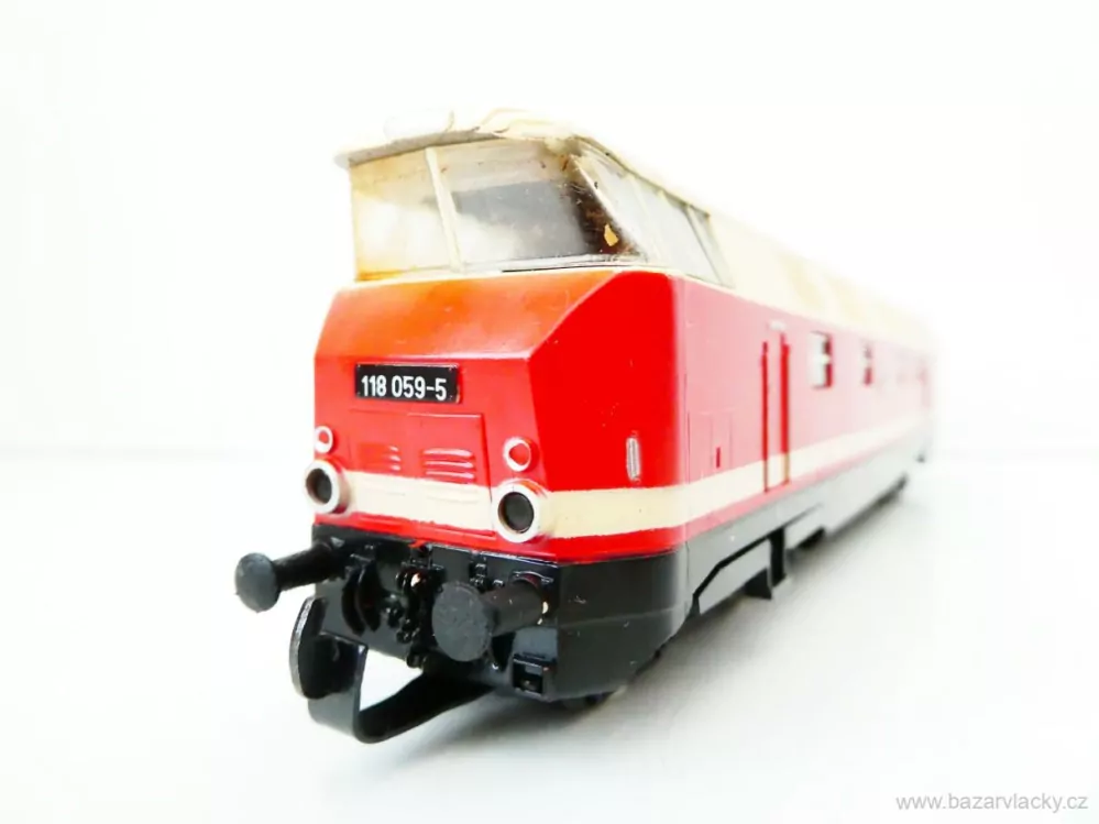 H0 GÜTZOLD Dieselová lokomotiva BR 118 059-5 DR